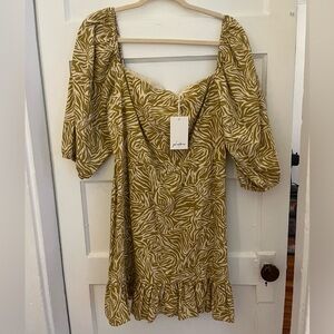 Never Worn, Women’s Summer Dress, Stripes, Mustard, Puff Sleeves, Mini Dress